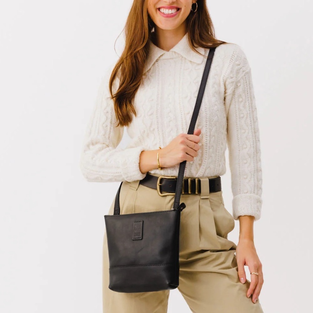PORTLAND LEATHER FESTIVAL BAG